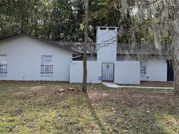 1101 SW 19TH PLACE , GAINESVILLE, FL 32601