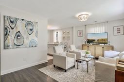 1524 Shandon Street photo 4