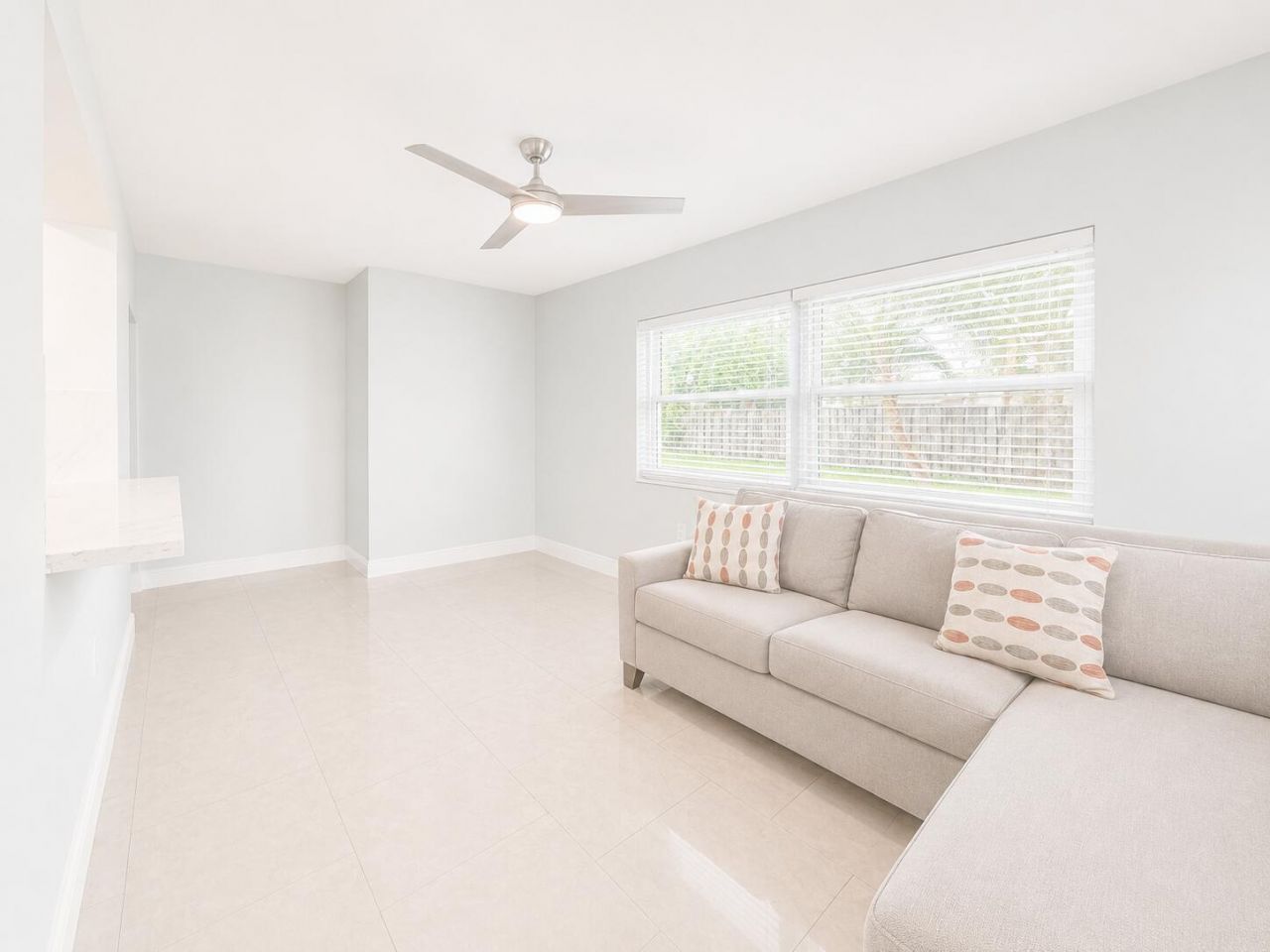 1200 NW 76th Avenue, Hollywood, FL 33024 Photo