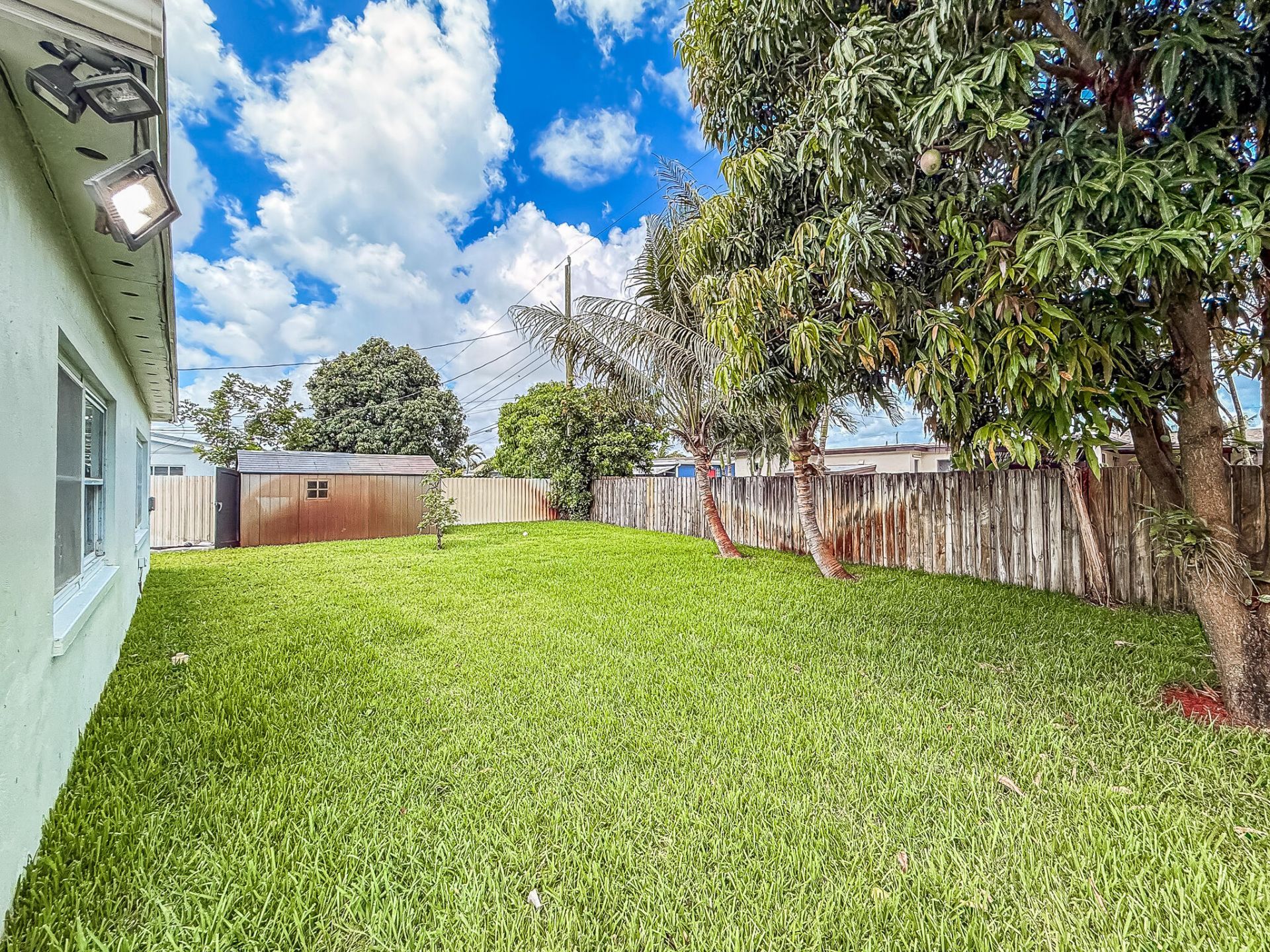 1200 NW 76th Avenue, Hollywood, FL 33024 Photo