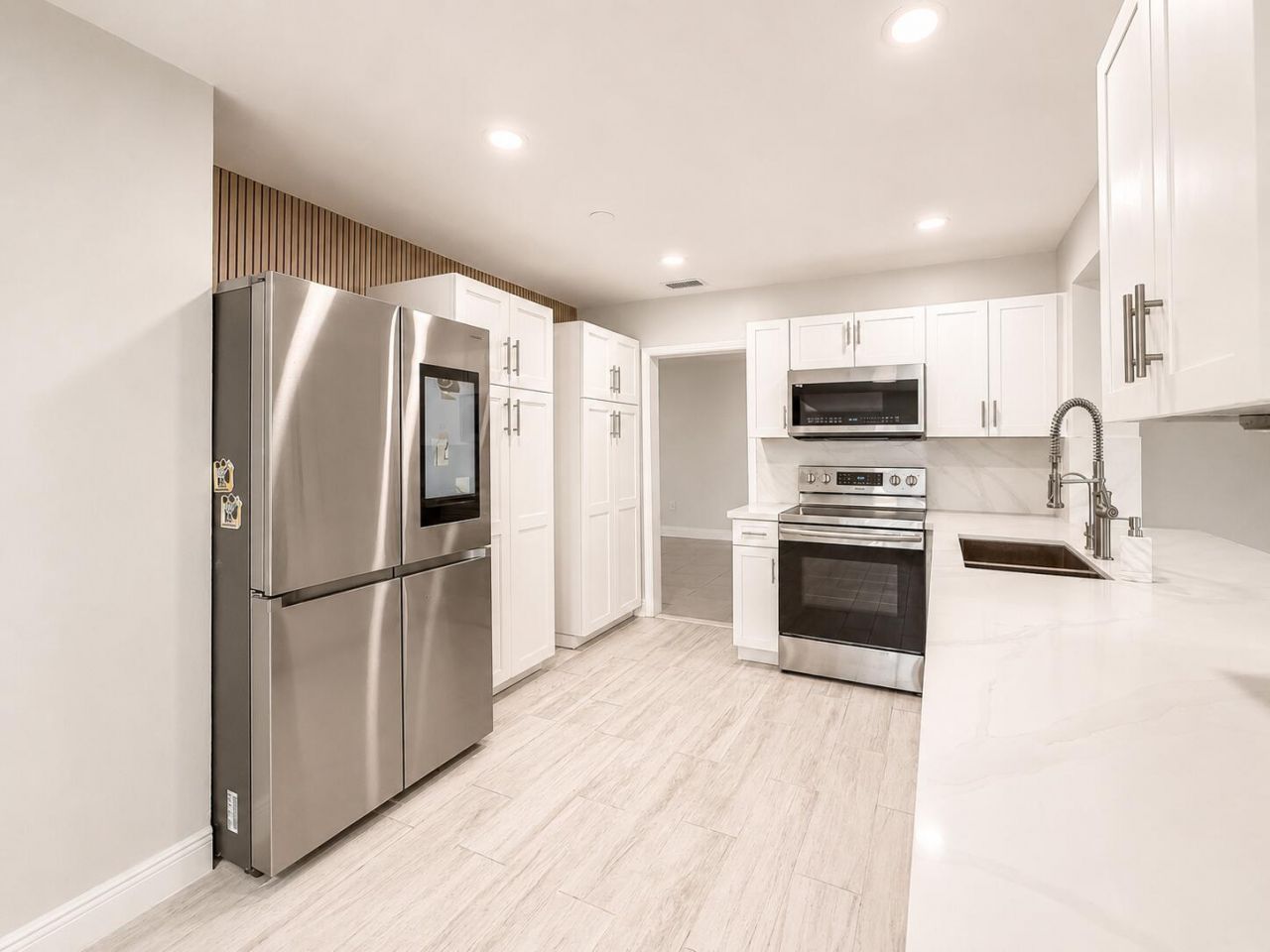 1200 NW 76th Avenue, Hollywood, FL 33024 Photo