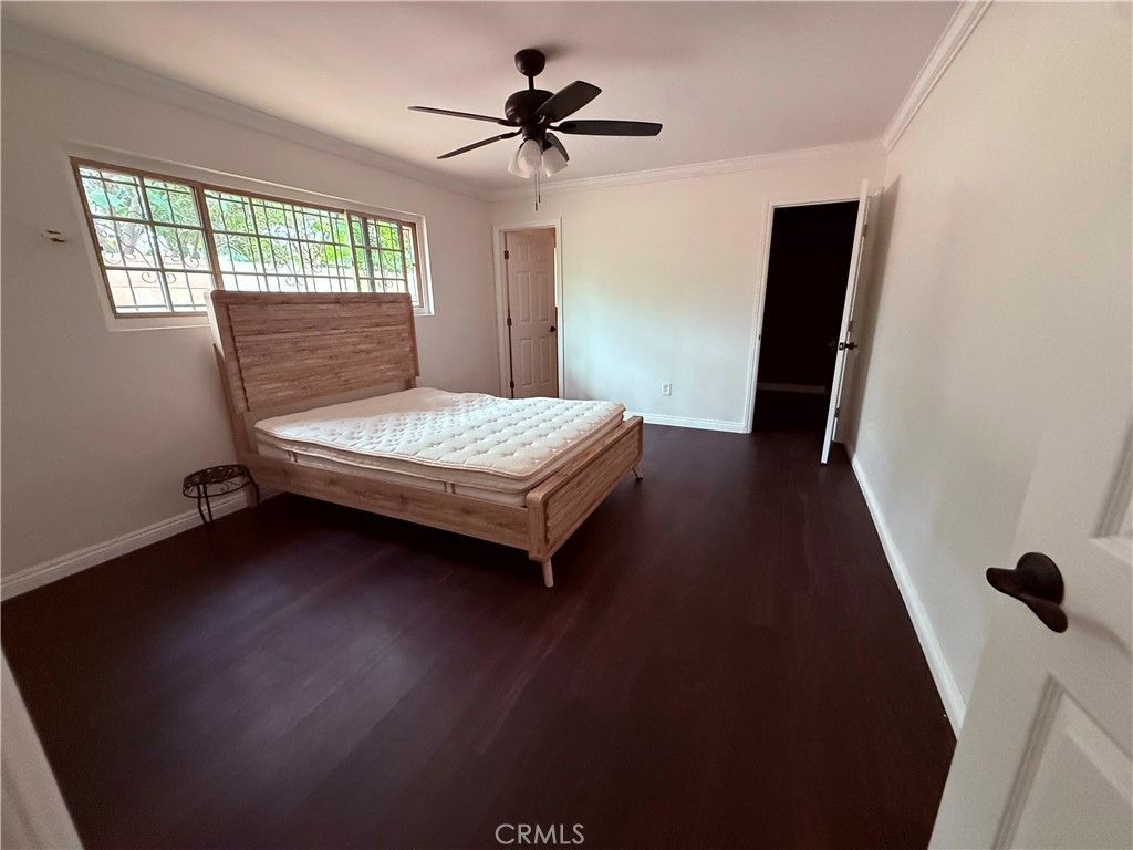 13000 Lull, North Hollywood, CA 91605 Main Photo