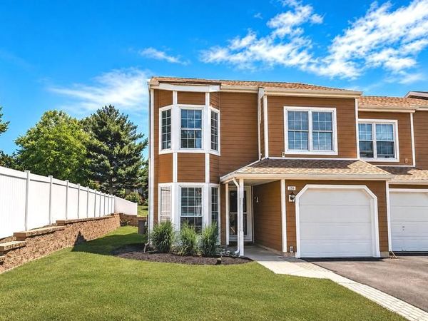 255 RUMFORD COURT, NEWTOWN, PA 18940