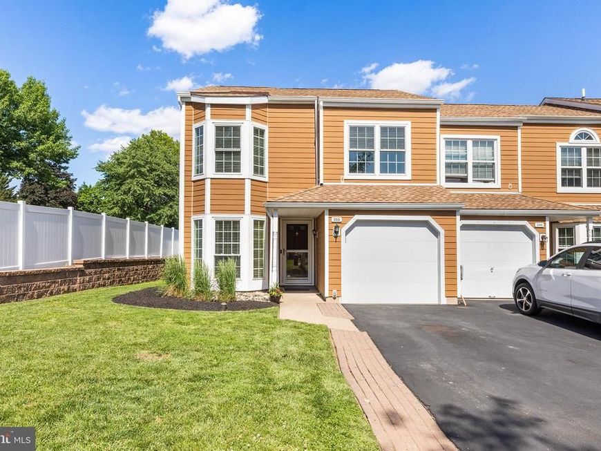 255 Rumford Court, Newtown, PA 18940 Main Photo