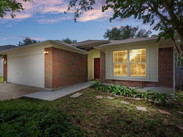 207 Antietam DR, Elgin, TX 78621