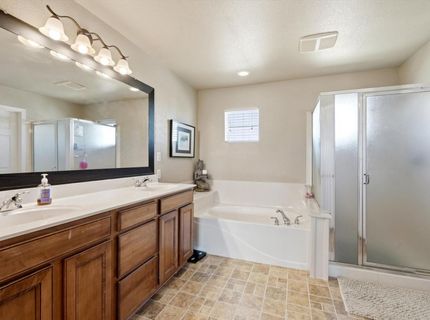 8541 Armada Ct, Elk Grove, CA 95624 Photo