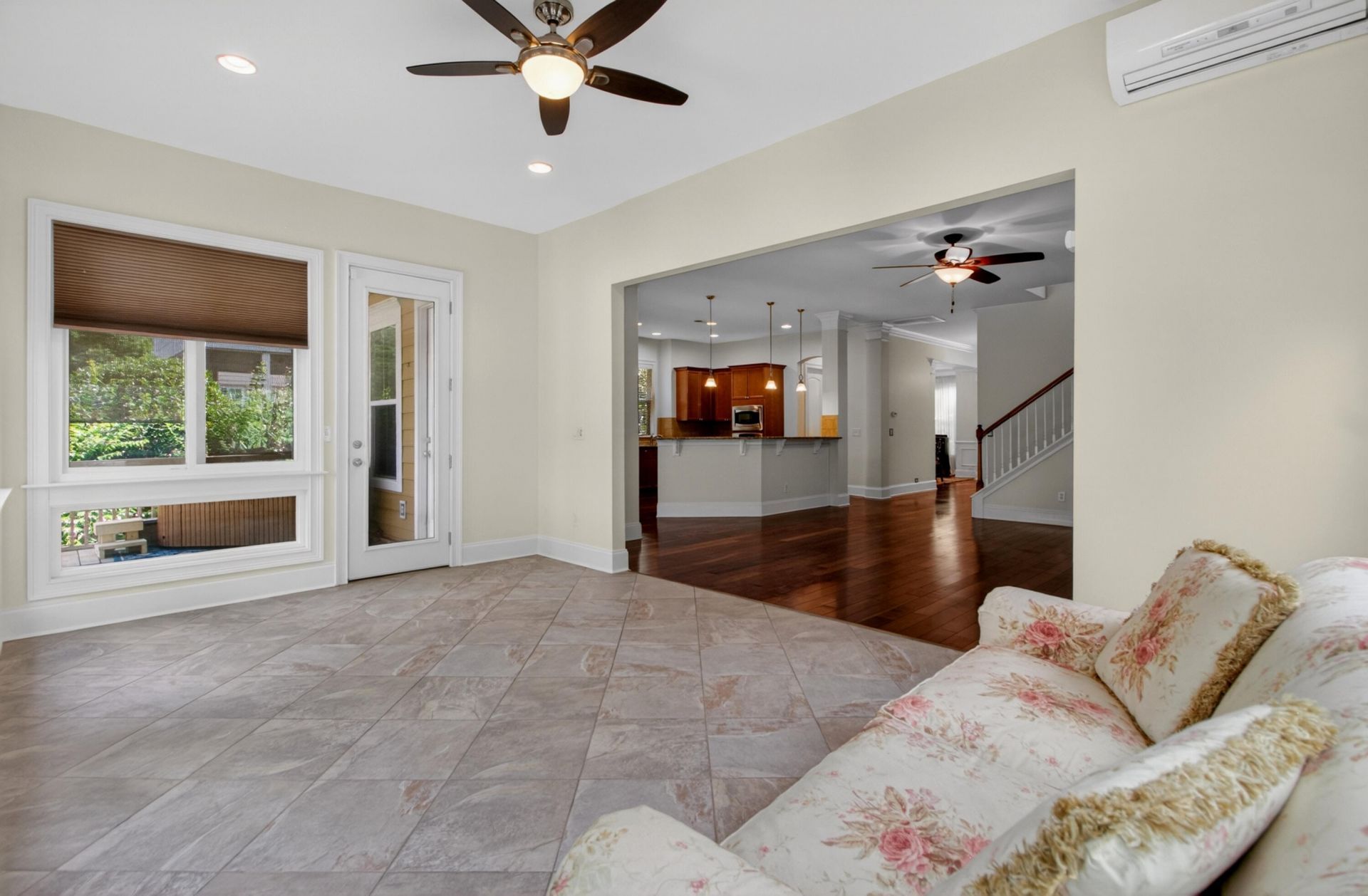 120 Westoe Street Photo 12