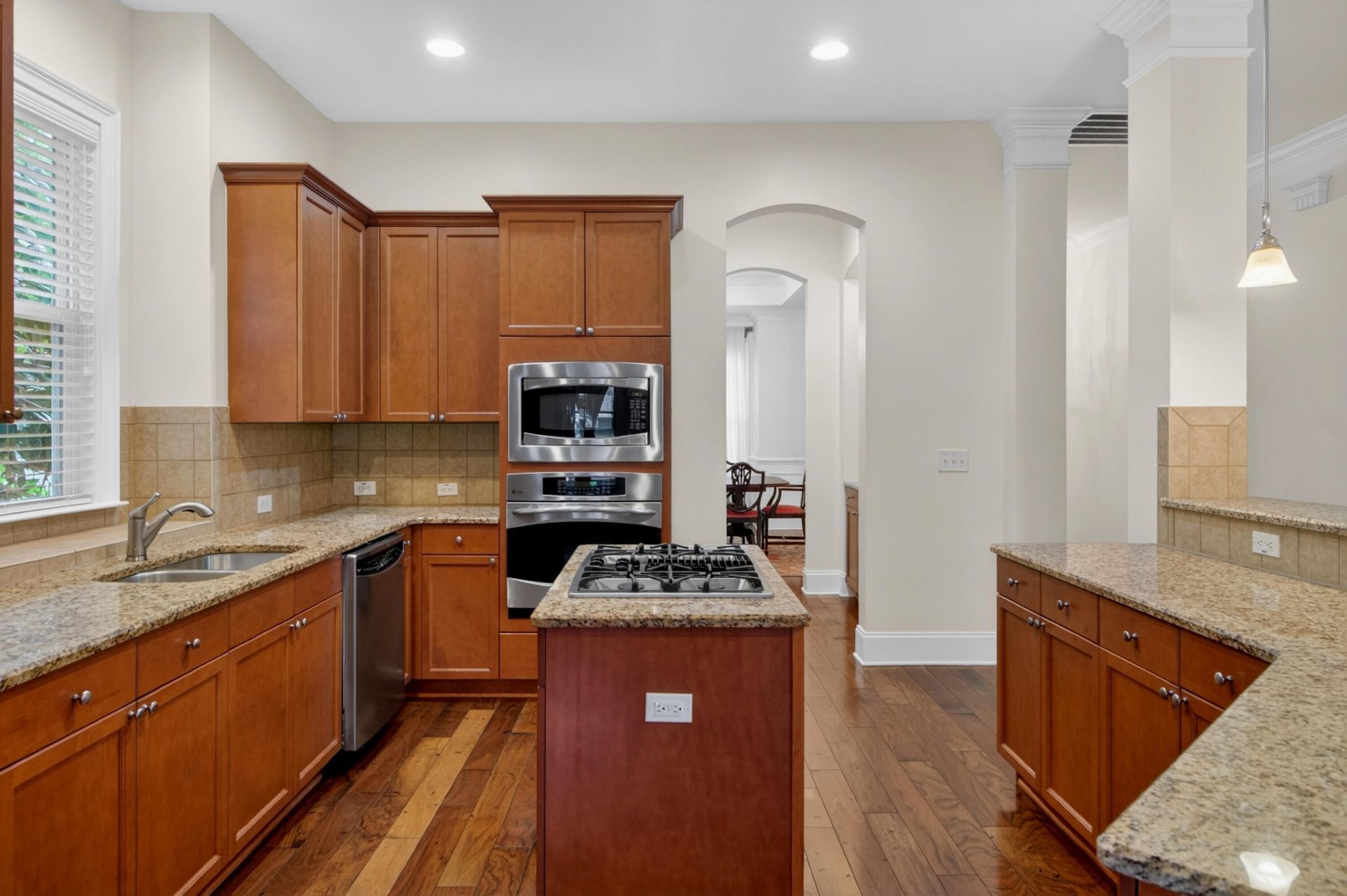 120 Westoe Street Photo 17