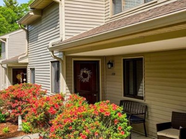 119 Highwood Dr, Unit 119, Franklin, MA 02038