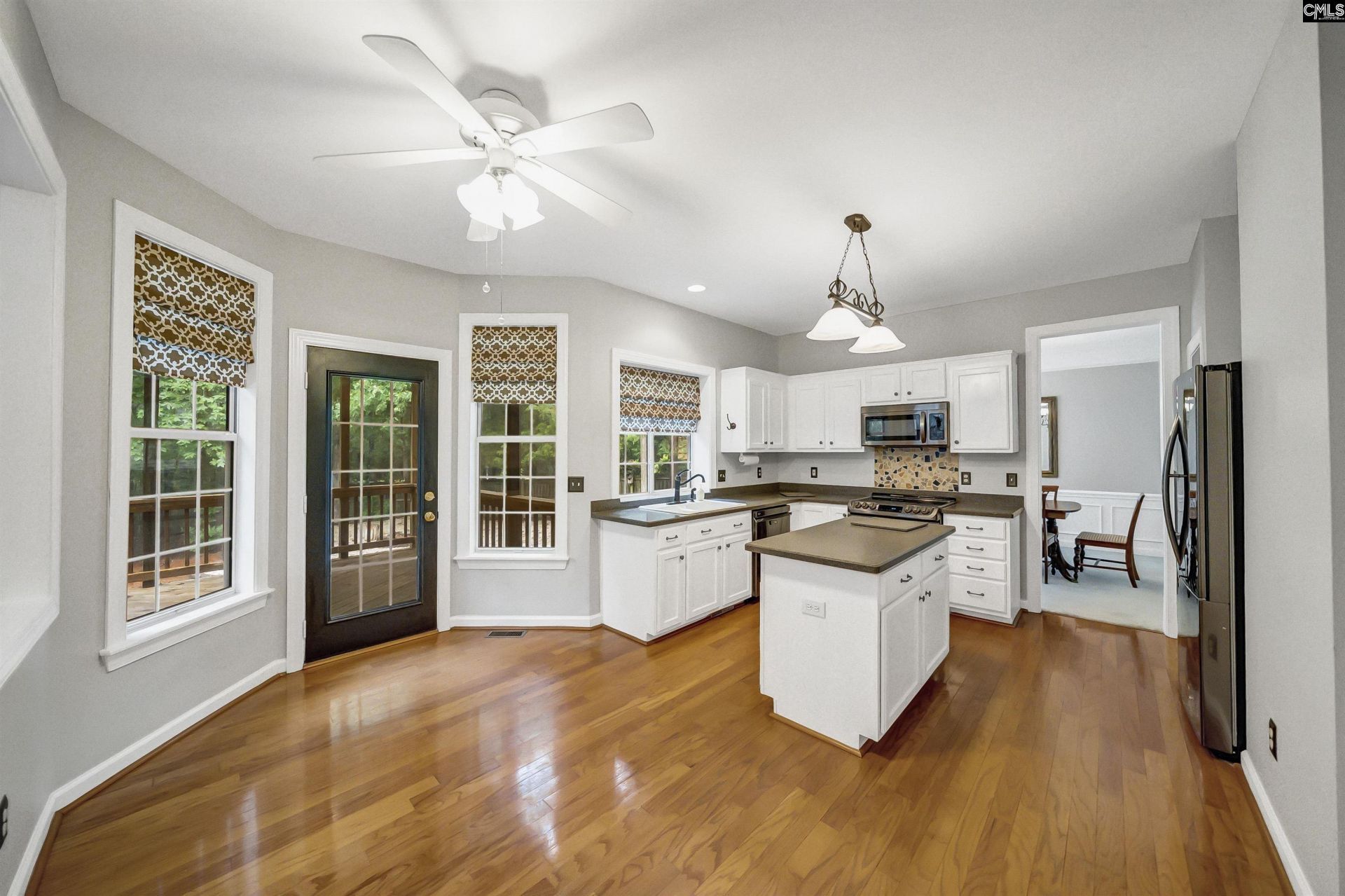 5 W Ashford Court  Photo 14