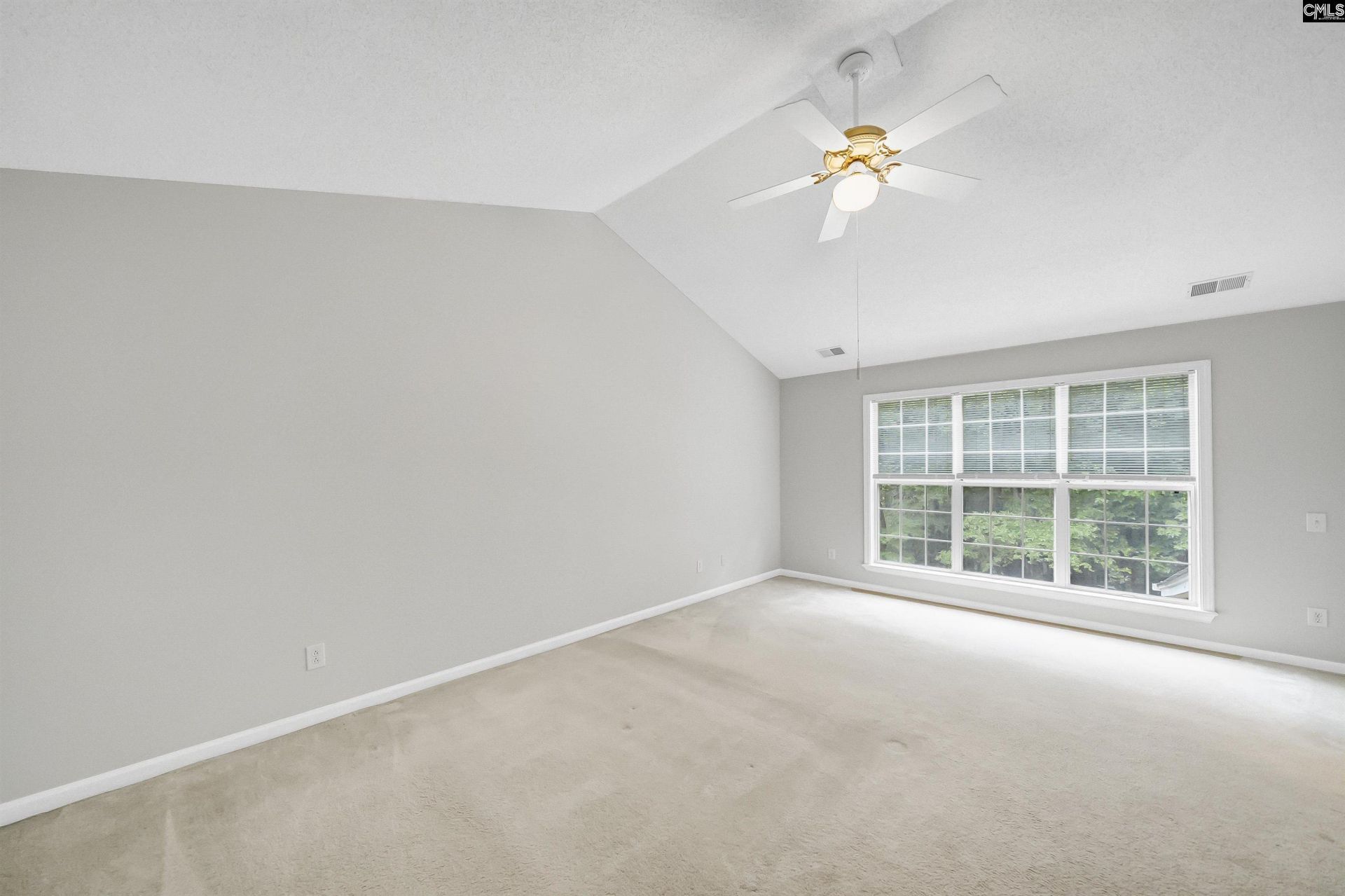 5 W Ashford Court  Photo 29