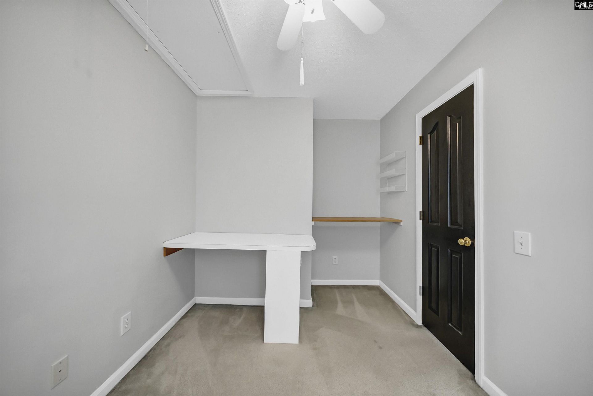 5 W Ashford Court  Photo 42