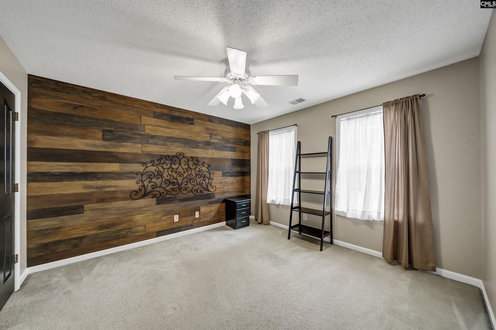 5 W Ashford Court  Photo 43