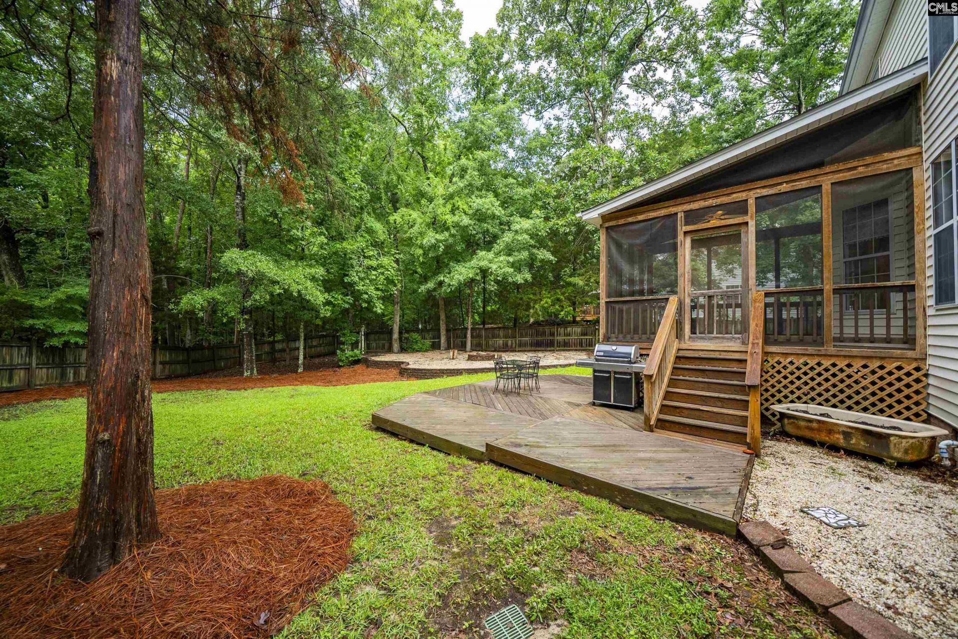 5 W Ashford Court  Photo 64