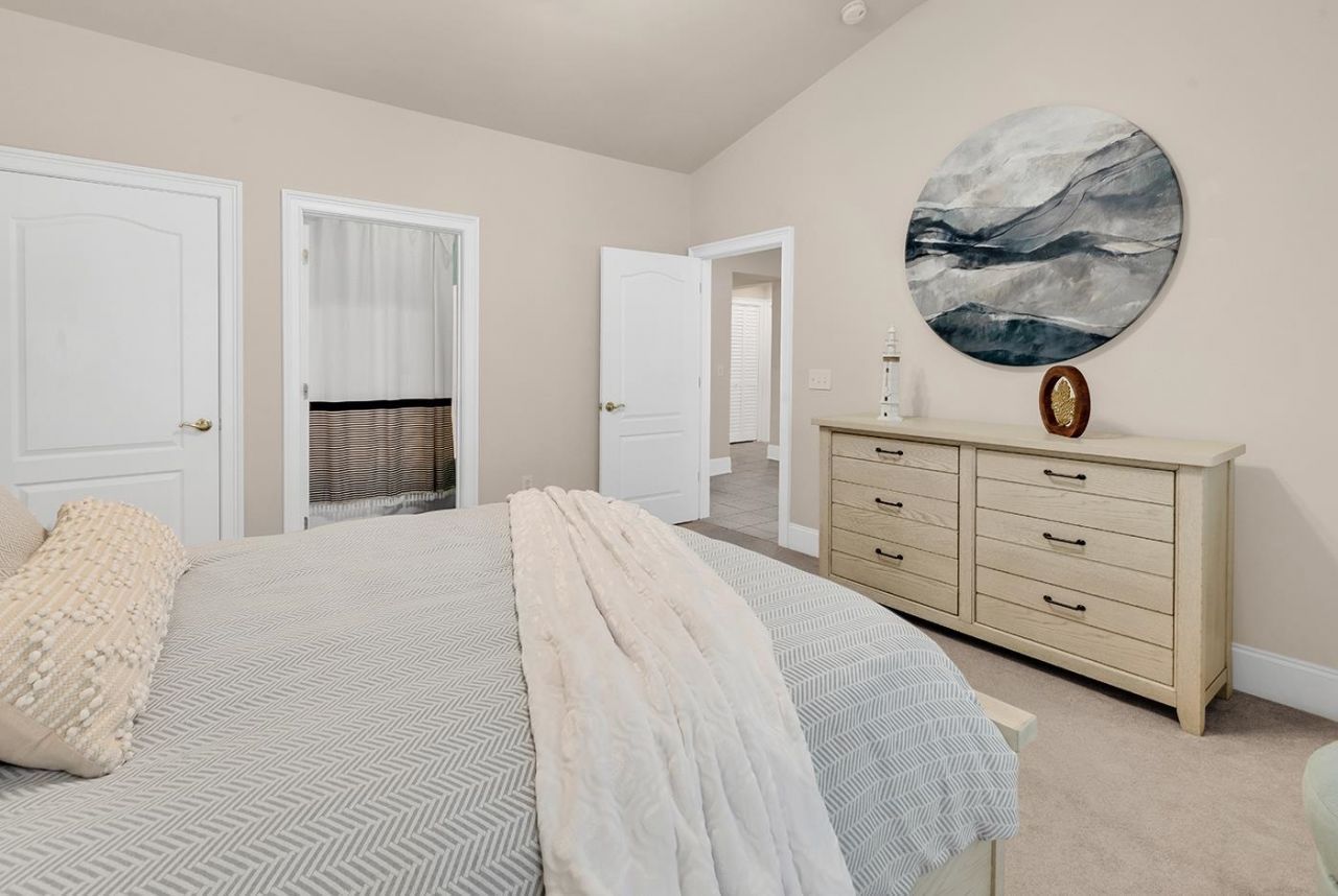 2180 Waterview Dr. Photo 10