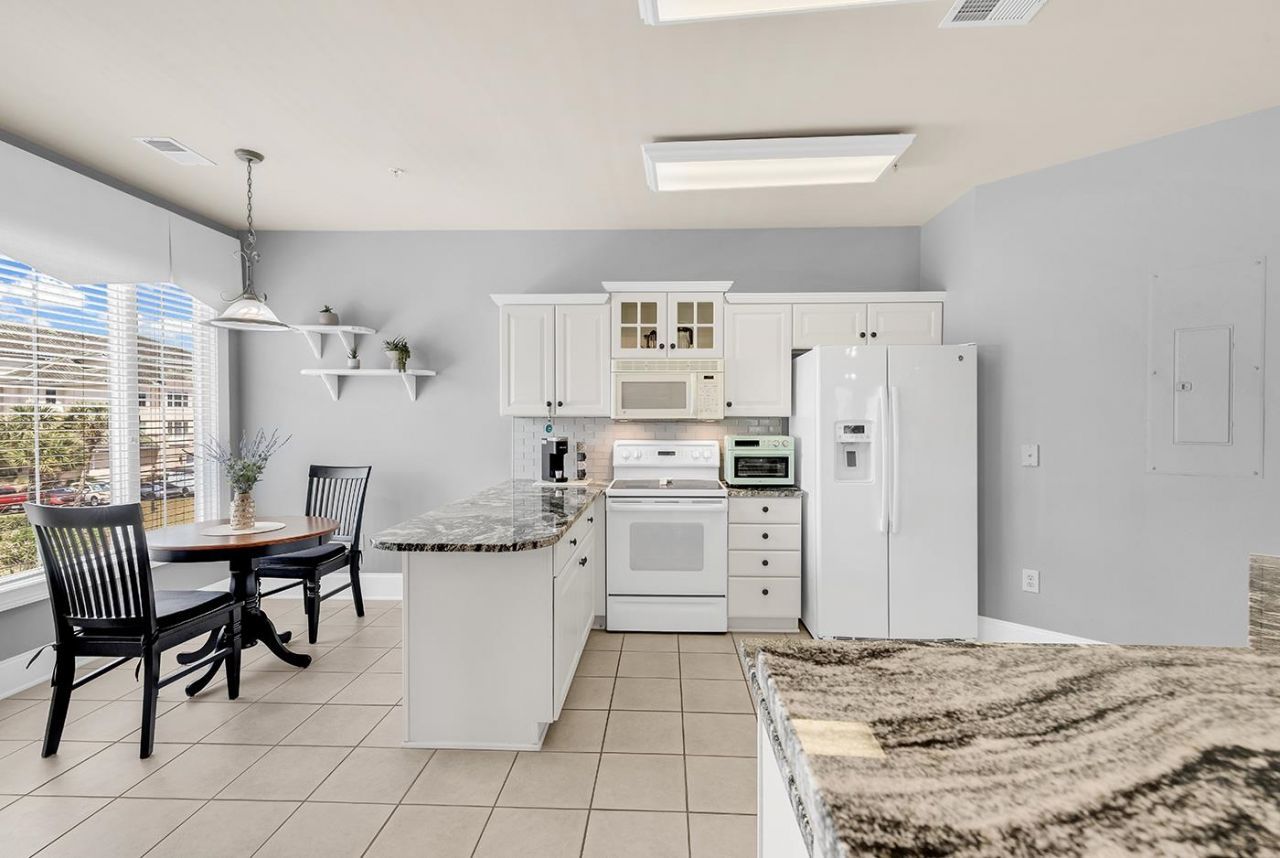 2180 Waterview Dr. Photo 17