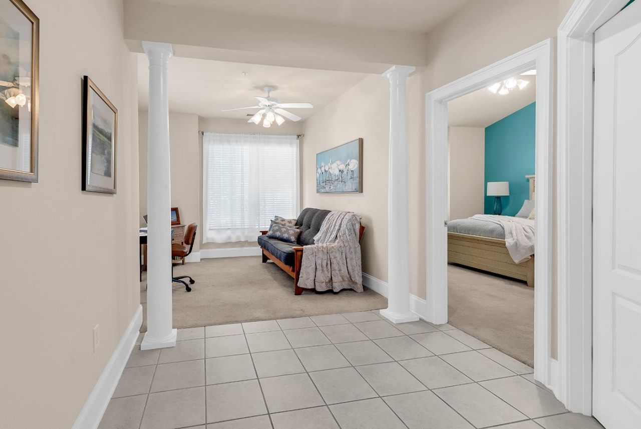 2180 Waterview Dr. Photo 4