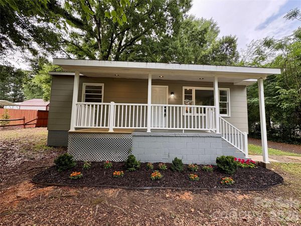 435 E Club Drive , Gastonia, NC 28054