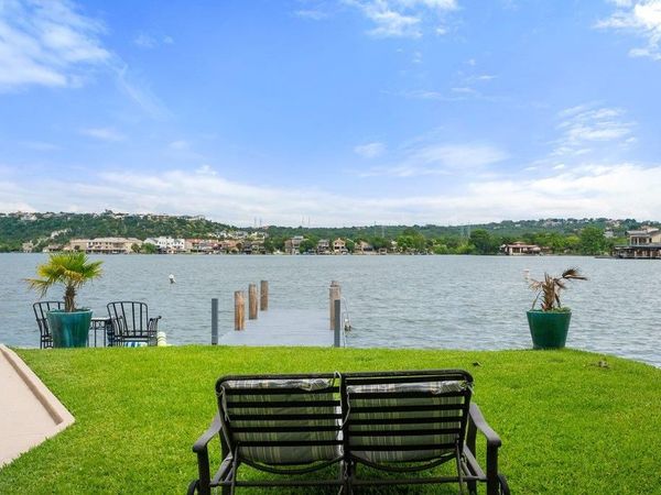 103 Island DR, Unit 2, Horseshoe Bay, TX 78657