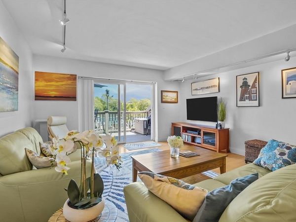 45 Main St, Unit 112, Wareham, MA 02571