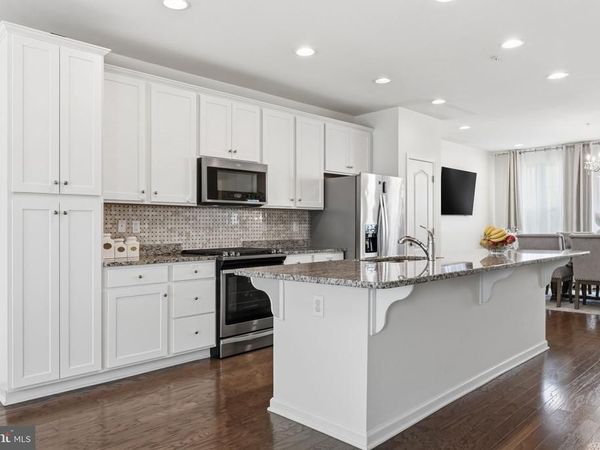 2206 EVIN DRIVE, WARRINGTON, PA 18976