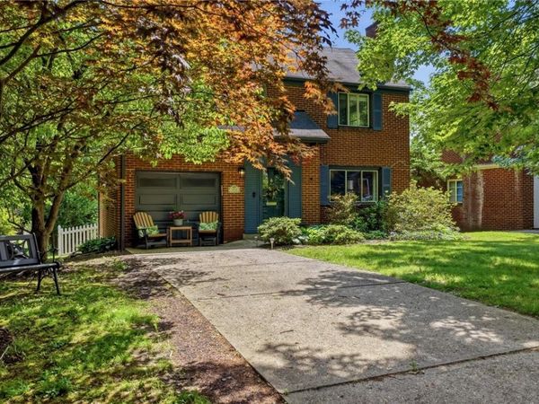 332 Old Farm Rd, Pittsburgh, PA 15228