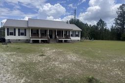 364 Pond Town Road photo 4