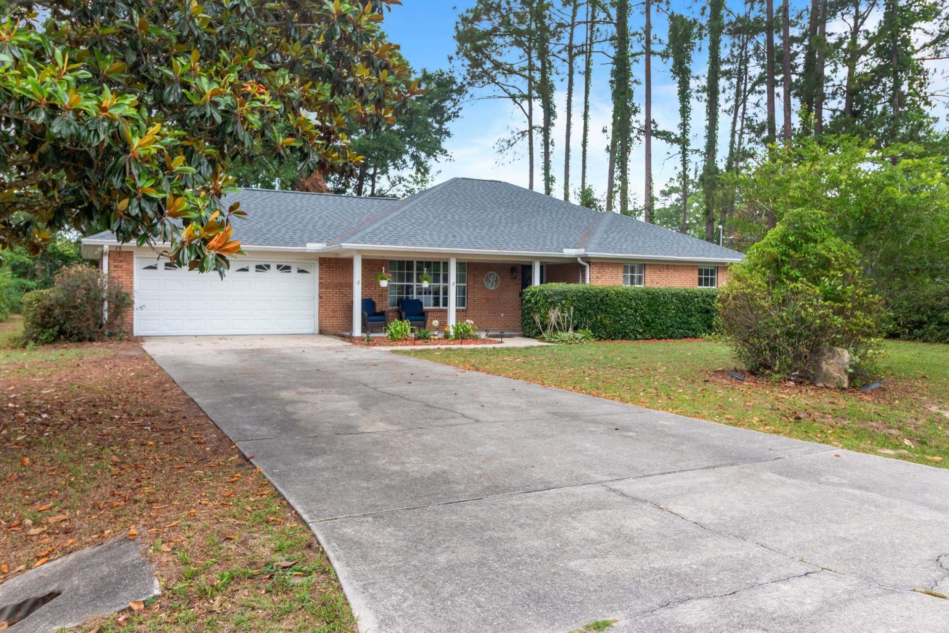 28 Fox Run Circle, Crawfordville, FL 32327 Main Photo
