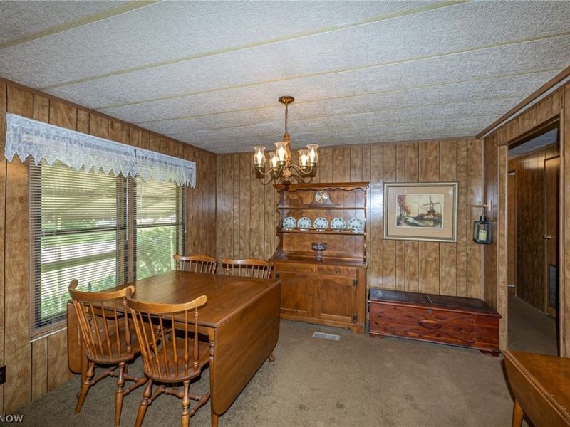 4 Overland Drive, Olmsted Township, OH 44138 Photo 11
