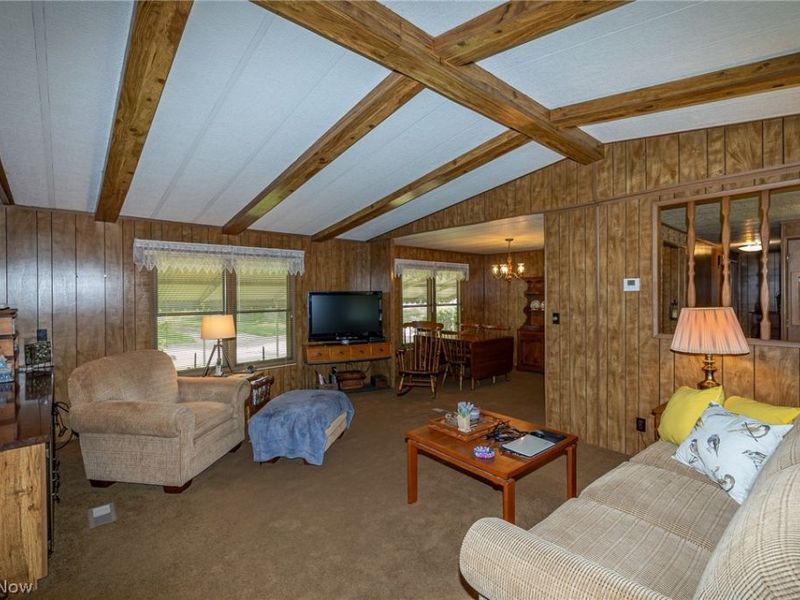4 Overland Drive, Olmsted Township, OH 44138 Photo 13