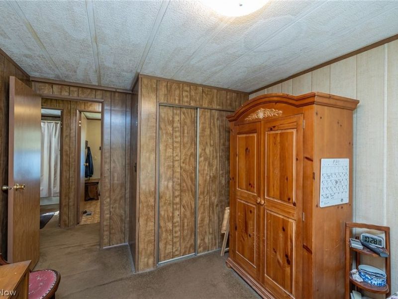 4 Overland Drive, Olmsted Township, OH 44138 Photo 24