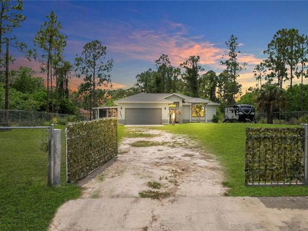 2021 HINES AVENUE , ALVA, FL 33920