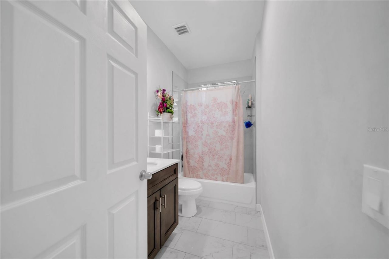 2021 Hines Avenue, Alva, FL 33920 Photo