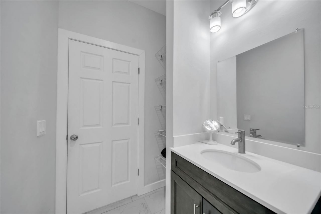 2021 Hines Avenue, Alva, FL 33920 Photo