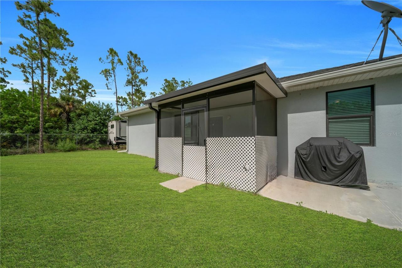 2021 Hines Avenue, Alva, FL 33920 Photo