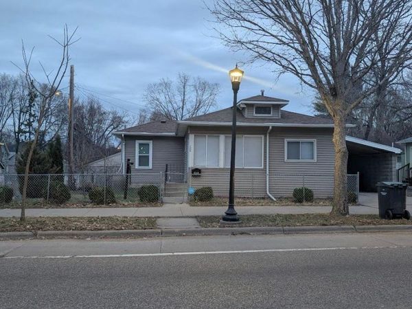 1008 Lowry Avenue N, Minneapolis, MN 55411