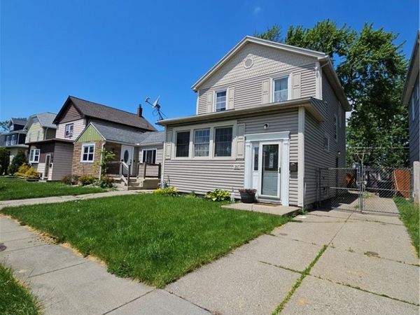 387 W Hazeltine Avenue, Buffalo, NY 14217