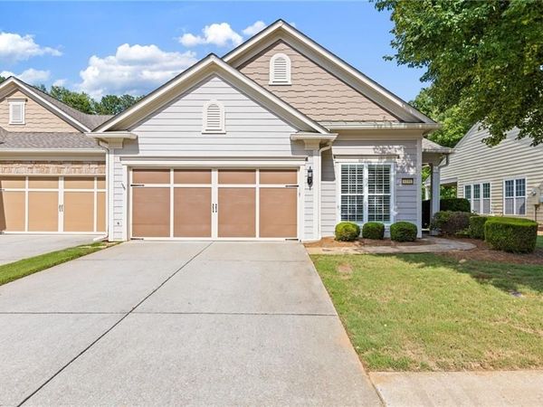 6188 Longleaf Drive, Hoschton, GA 30548