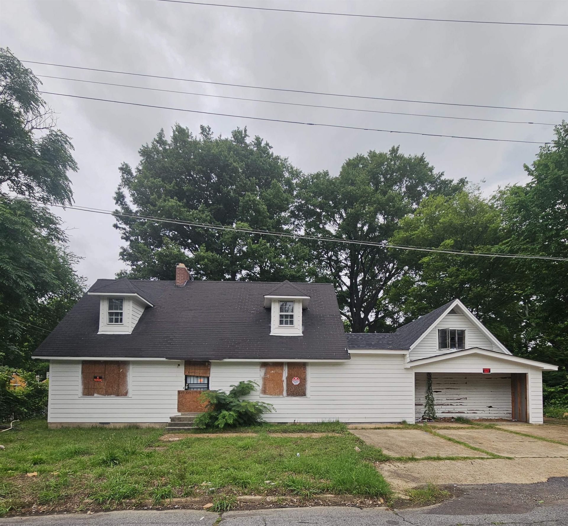 2276 Redwood Ave, Memphis, TN 38108 Main Photo