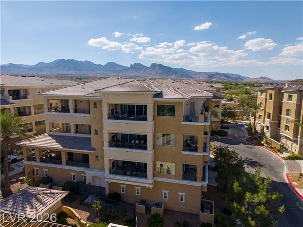 9207 Tesoras Drive, Unit 401, Las Vegas, NV 89144