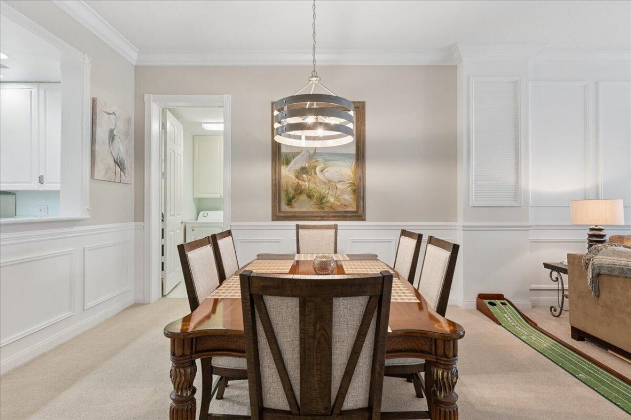 19 W Harbour Isle Dr Drive W, Unit 202, Fort Pierce, FL 34949 Photo