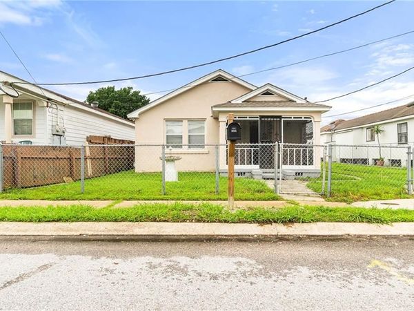 4442 DALE Street, New Orleans, LA 70126