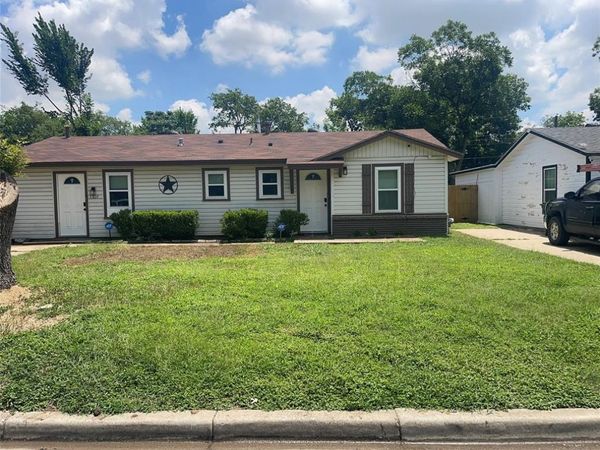 1307 Hadley Drive, Arlington, TX 76011