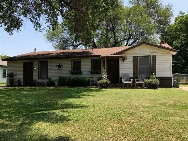 1307 Hadley Drive, Arlington, TX 76011