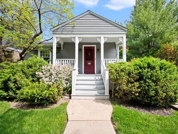 2509 Thayer Street , Evanston, IL 60201