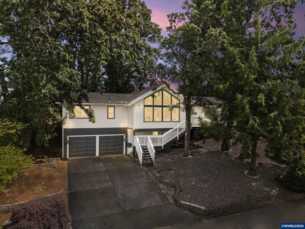 1408 Greenwood Dr NE, Keizer, OR 97303