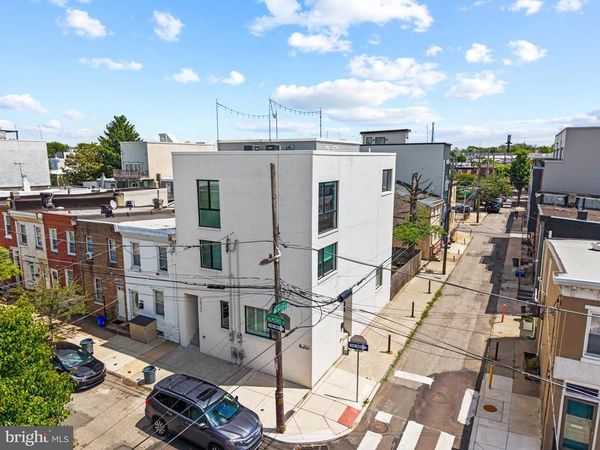 2621 ALMOND STREET, PHILADELPHIA, PA 19125