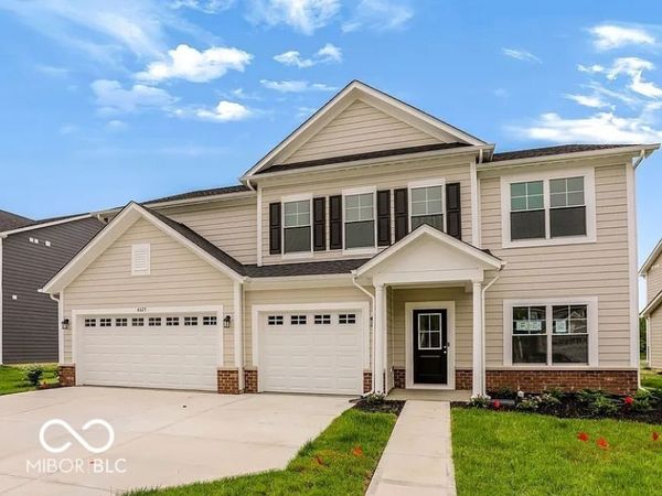 8625 Meadowlands Court, Plainfield, IN 46168