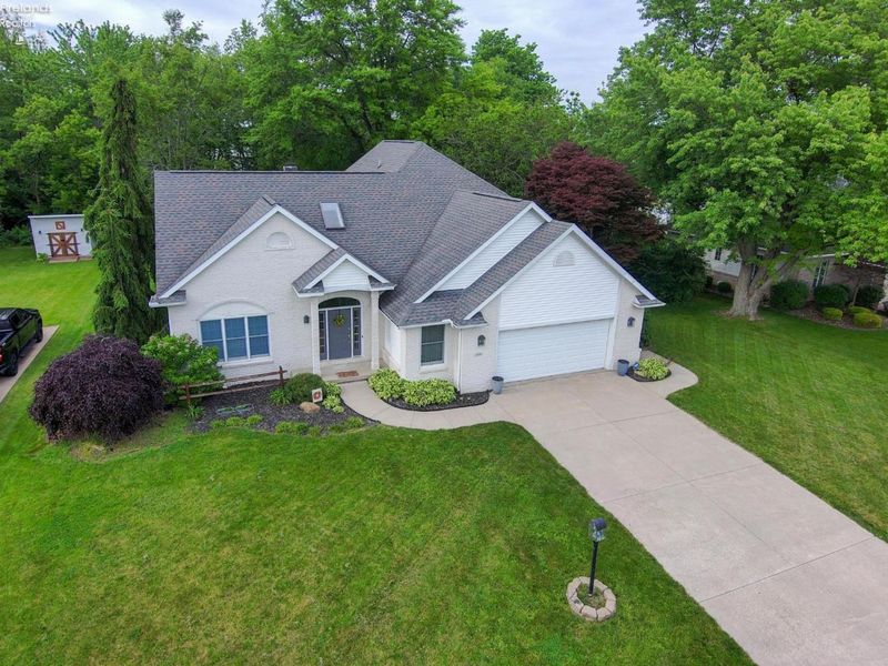 148 Springbrook Drive, Fremont, OH 43420 Photo 4