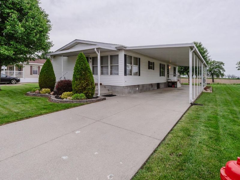 740 CR 212, Unit 35, Fremont, OH 43420 Photo 1